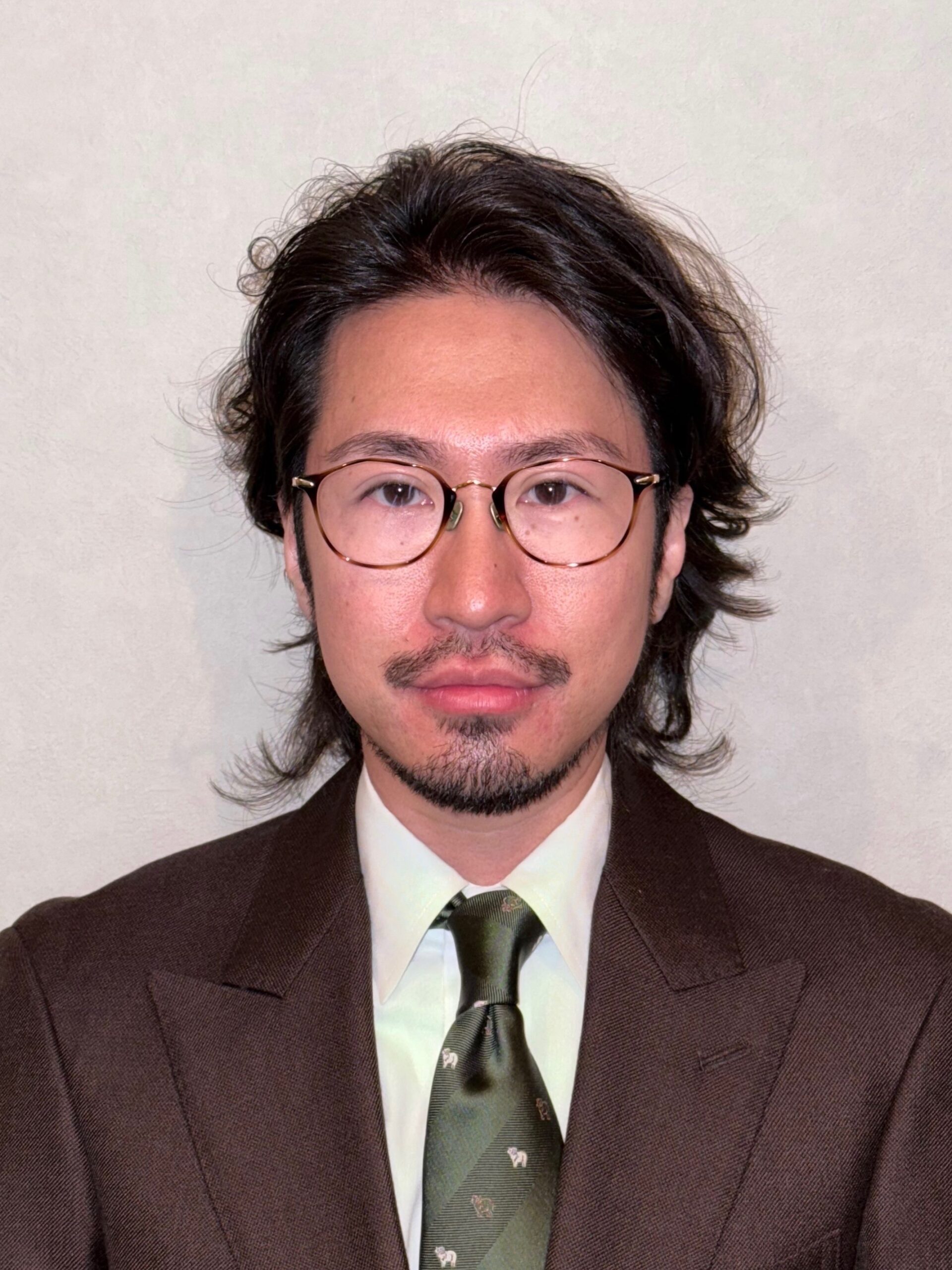 行政書士 齊藤隼人